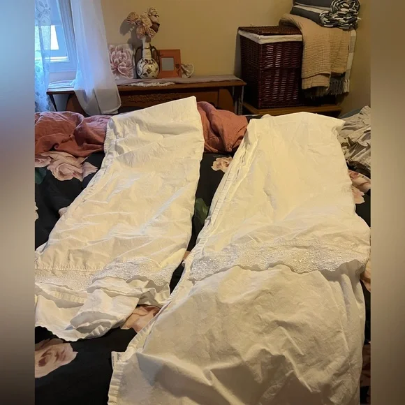 Simply Shabby Chic~White Lace Sheet Set~cotton~twin~4 pieces - Picture 7 of 16